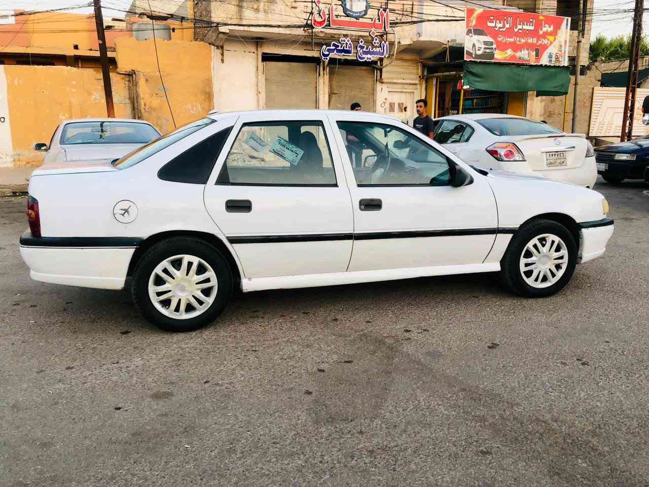 فكترة حجم 18 لل بيع
سيارة حلوة ونضيفا
مصبوقة عام جمالية حدادية جديدة دواير ودوسات فقط
طخم تاير جديد
طخم امامي جديد
كير شرط محرك بداية صرف بدون رخاوة
السعر 40 وبيها مجال الشراي بي خير ويدلل
الرقم ***********

شرط التحويل مكان السيارة حمام علي
