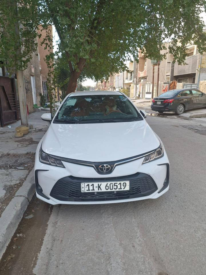 كورلا 2025 هايبرد شكل الخليجي
قماره حديد (بدون فتحه)
بيها شويه كم شخط بسيط باالدعاميه 
ماشيه 11000 الاف
المواصفات 
مكينه 1800 هايبرد
رقم بغداد بأسمي 
 شحن ذاتي 
كراسي قماش اصلي واني مدوشمه جلد مشمشي وارضيات كامله مع صندوق اصلي 
رادار + تحديد مسار طريق + قيادة ذاتيه 
قرائة علامات الطريق المرورية
بصمة تشغيل + دخول ذكي  يدة الباب
هاندر بريك بصمة + اوتو هولد 
 بطاين بوب حياكه  مطرز 
كيجات ديجتل 
شاشه مسجل +تبريد + كامره خلفيه + كار بلي 
تبريد قطعتين 
 حساس اطار + حساس مطر + حساس لايت داينمك  
ايفو مود + مود درايف + مانع انزلاق 
 تحكم  الستيرن كامل مع كروس سرعه
ايرباك عدد 10
ويل كب  حجم 16
مكان السياره بغداد الشعب
السعر 160$

***********
