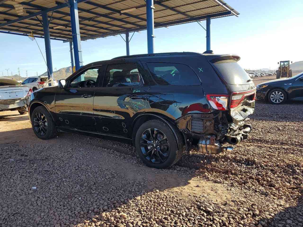 لاصحاب كتب الشهداء 
▪️نوع السيارة :  دوج دورنكو 
▪️الموديل : 2026
▪️تاريخ المزاد : الخميس  2026/3/12
▪️ عداد المسافة :  277  mi
▪️السعر : حسب المزاد 
▪️حجم المحرك:  3.6     6 سلندر  
▪️تاريخ الوصول : من 45 - 70 يوم 
▪️نوع الحادث:حسب الصور المرفقة والتقرير
▪️اوقات العمل في الشركة تبدأ من الساعة 10صباحاً 
        ولغاية ال12ليلاً  
▪️العنوان 🏦 بغداد البنوك شارع المشاتل بالقرب 
        من جسر البنوك 
▪️للاستفسار يرجى ارسال رسالة الى الصفحة 
▪️او الاتصال على الارقام التالية :
***********      مصطفى
***********     وسام
 #سيارات_أمريكية #الجميع #خاصة #الشحن
