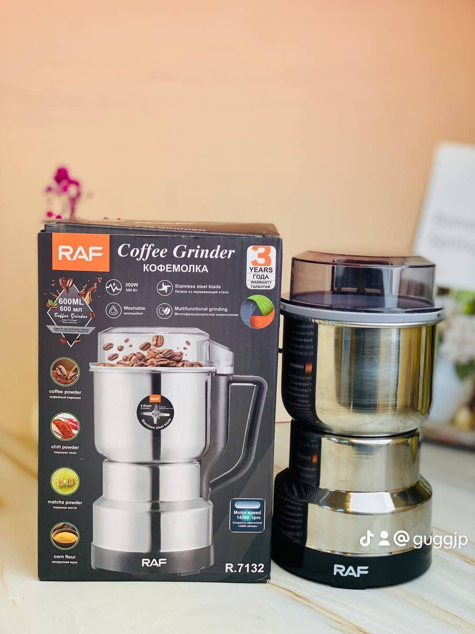 مطحنة القهوة وجميع التوابل والبقوليات 🦅🦅 #الاصلي المنشأ ألماني🇩🇪🇩🇪🇩🇪💯
مطحنه القهوة والتوابل والبقوليات  المستوردة الجبارة قوه خارقة ستانلس ستيل ✔️
مطحنة بماطور قوي جدآآ 💪
المطحنة الجبارة ذات القوه الخارقة 
مطحنه بن وقهوة وجميع أنواع التوابل ✔️
وأهم شيء هو الحصول على قهوة لذيذة كل صباح  😍
مطحنه التوابل بالكامل بماطور نحاس من الفولاذ المقاوم للصدأ ✔️
المطحنه ب8 شفرات 4 كبير و4 صغير 
تعمل على الكهرباء ✔️

#الاصلي المنشأ ألماني🇩🇪💯

السعر ١٥ الف
🚘 يوجد خدمة توصيل لجميع محافظات العراق ٤ الاف 🚘


**إذا كنت صاحب هذا الإعلان وتريد حذفه لأي سبب، رجاءا أرسل رسالة إلى الدعم الفني**