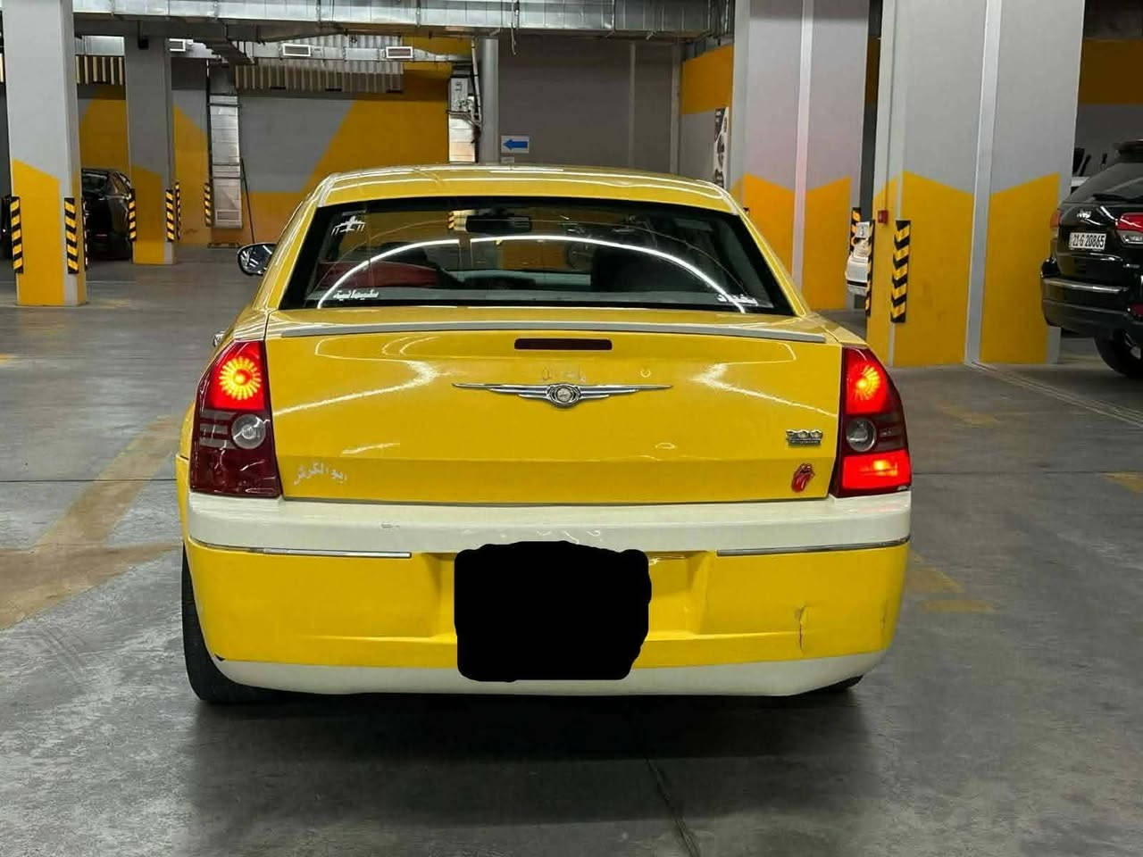 السلام عليكم ،،اوباما،تكسي  موديل 2009اصل كله ليبل واحد حادثها ،جاملغ خلفي جهة العبري وكلش بسيط ،،، هيأة غرامات مصفره،خط وبحث جاهزه خطها كوت بغداد ،،،سياره مابيها مصرف ابد جاهزه تخم تاير حداديه محرك كير جدد بشرط قبل شهر ونص شادهن ،،،منظومه غاز جديده بيها مابيها كلوب بل عينه مشتغل شرط رقم صلاح الدين انكليزي باسمي ،شخصيا عنوانها  واسط الكوت،،للتواصل رقمي خاص ما اجاوب لان ما متواجد يىرحم والديكم ،*********** السعر 108 وبيه مجال كلش قليل
