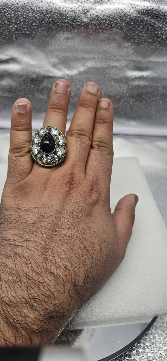 قطعه ملكيه متوجه بلاوبال الأسترالي محبس عملاق خشن كلش صياغه قثيله السعر ٢٥٠ الف قفل


**إذا كنت صاحب هذا الإعلان وتريد حذفه لأي سبب، رجاءا أرسل رسالة إلى الدعم الفني**