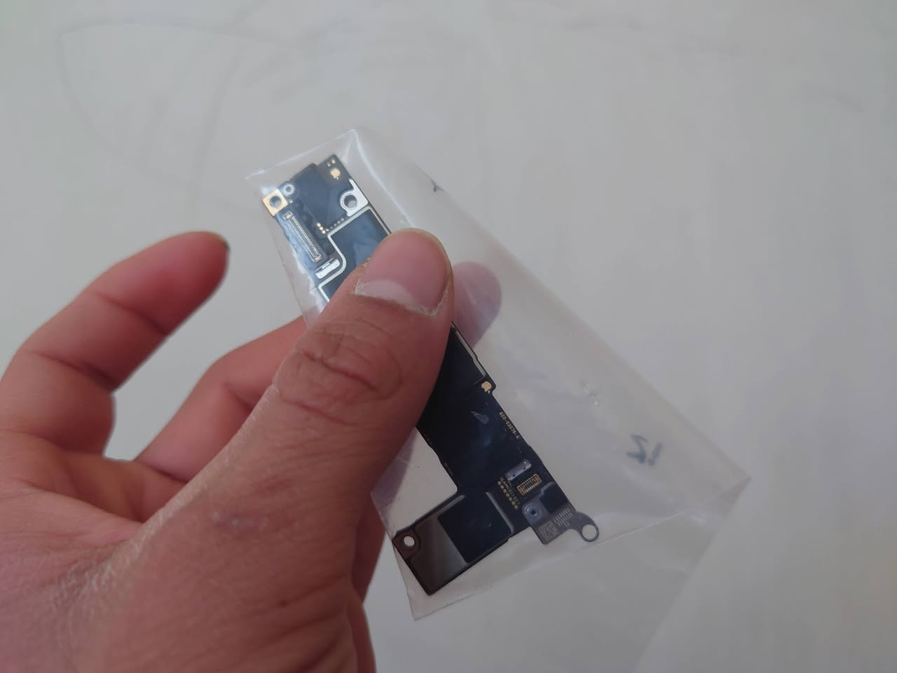 بورد+فيس ايدي ايفون 15 بلس
جديد ما مستعمل السعر 125 الف 

ويوجد توصيل


**إذا كنت صاحب هذا الإعلان وتريد حذفه لأي سبب، رجاءا أرسل رسالة إلى الدعم الفني**