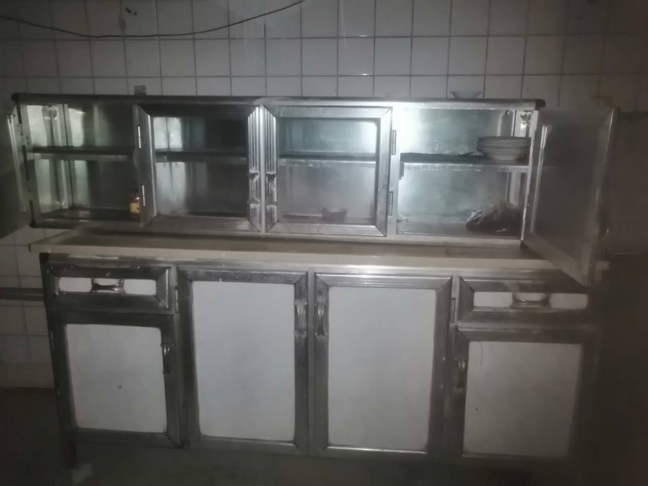 السلام عليكم أغراض للبيع بسعر مناسب اي ليردهن خاص الاتصال على الرقم ‏‪***********‬‏
