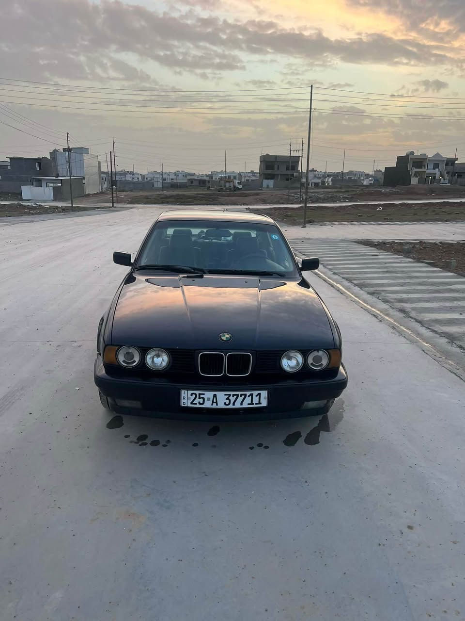 بي ام 525iAبيلاد
موديل 1993
كير اوتوماتيك 
جامات كهربايي
تحديد سرعه 
سوكان فوليوم 
كشنات جلد +سياحي 
داخل صاج 
سياره على وضع شركه 
كير محرك شرط 
حداديه كوله جديد امامي وخلفي 
تايرات جديد شاده ويل حصير حتى اسبير حصير
صبغ عام للجماليه بنون حادث
سنويه جديد بسمي مشروع وطني رقم الماني لحد 2030
تريد وكاله تريد تحويل كيفل بطاقت بنزين هم موجود 
شراي خابر او تدلل 
*********** كركوك, العراق
