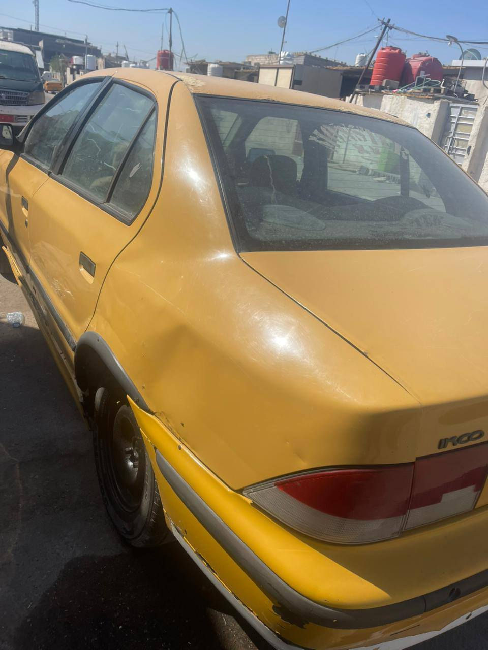 سيارة سمند 2011 نضيفه ما ناقصه شي كهربأيات شغالة للبيع ول امراوس اب  سيارة اتوماتيك
***********
