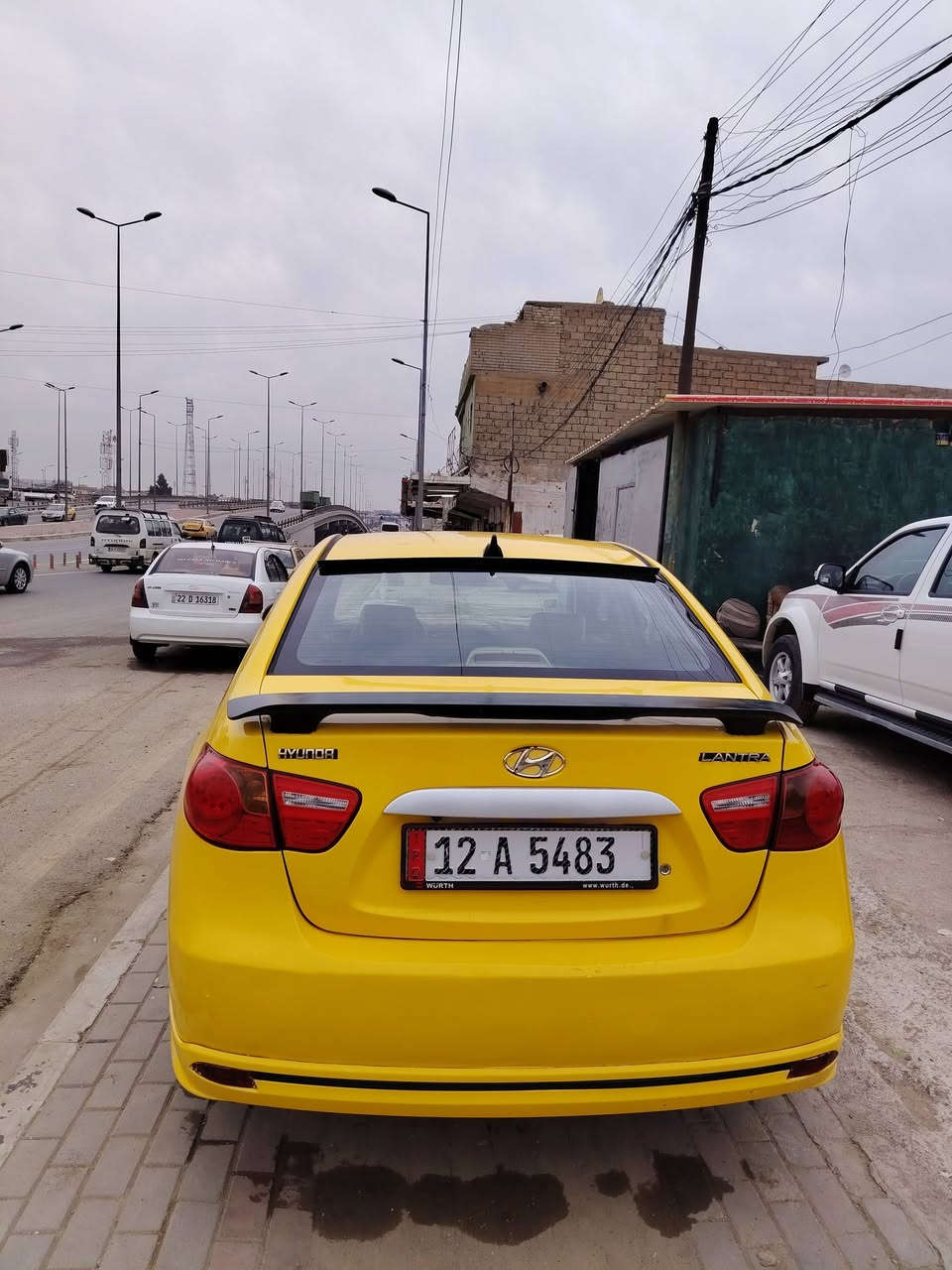 السلام عليكم النترا للبيع موديل 2010 رقم نينوى دولي إب اسمي تحويل ثاني يوم سنويا 2028  هزه جديدة كابون بيها محرك مل كصه محرك وكير وتبريد كلها شرط طخم أمامي خلفي جديد السياره بدون ضرر مكاني موصل يارمجه الشرقيه السعر 125 وبيها مجال للشاري الرقم ***********
