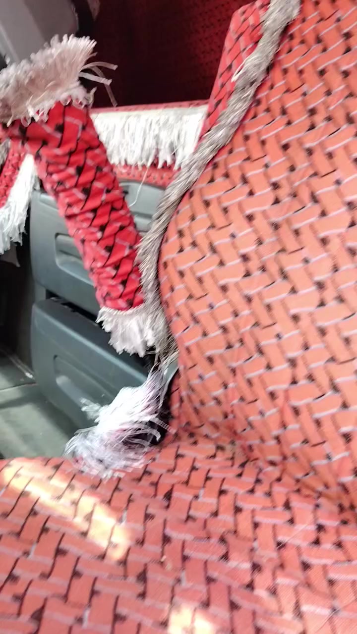 السلام عليكم اكتروز للبيع مديل 2007 تبريد كامراه حساس فول موصفات تك طويله رقم دهوك سنوية جديد 31.    ***********  مكان بغداد للاستفسار
