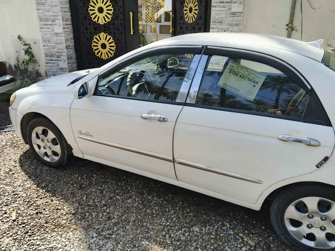 السلام عليكم 
كيا سبكترا ٢٠٠٧ بأسمي تحويل مباشر سنوية ل٢٨ محرك ٢٠٠٠ امريكي گير محرك خير من الله دواخل فول نظافة كهربائيات كلها شغالة ضررها چاملغ خلف السايق وباب.. تخم تايرات باتري جديد تبريد تدفئة كاملة بس ستر الله 
٨٣ وبيها مجال ديالى الخالص
***********
