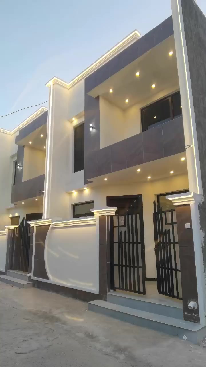 #لدينا_دارين_ تونات للبيع مساحه 100 متر واجهه 6 وربع ونزال 16 طابو زراعي سند 25 قرار محكمه البيت يحتوي على 3 غرف نوم وصاله وستقبال ومطبخ  العنوان بغداد الدورة مدخل البوعيثه مجمع الحليم
هاتف ***********
