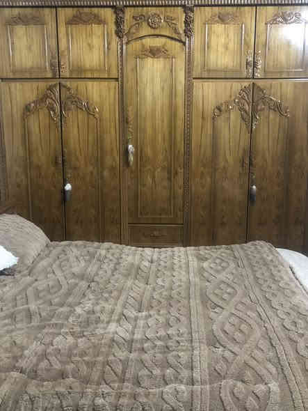 غرفه للبيع فصل جديد وبيه جكيمج سريه بعد ما مصبوغه صبغ اولي بعد مامصبوغه وتفصيل على الخاص هذا الرقم ***********
***********
