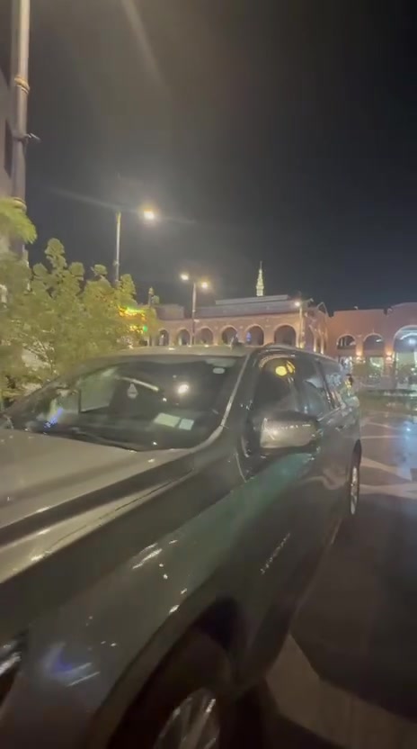 يوفر مكتب اليسر خدمة النقل الخاص للمعتمرين من العراق إلى المملكة العربية السعودية بسيارات حديثة من نوع GMC موديل 2025.
نوفر رحلات خاصة تتميز بالراحة والخصوصية، مع سائقين ذوي خبرة واهتمام كامل بسلامة وراحة المعتمرين طوال الرحلة.
إذا كنت تبحث عن سفر مريح وخدمة راقية بعيدًا عن الازدحام، فإن خدمة النقل الخاص لدينا هي الخيار الأمثل، مع الالتزام بالمواعيد وتقديم أفضل مستوى من الخدمة حتى الوصول إلى الأراضي المقدسة.
للحجز والاستفسار، يرجى التواصل مع مكتب اليسر لخدمات الحج والعمرة. ***********
