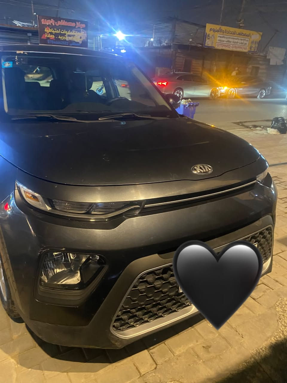 السلام عليكم
سيارة صول 
موديل 2020
محرك 2000 دوش
وارد أمريكي 
الرقم:***********

السعر 140 ورقة وبيها مجال .
