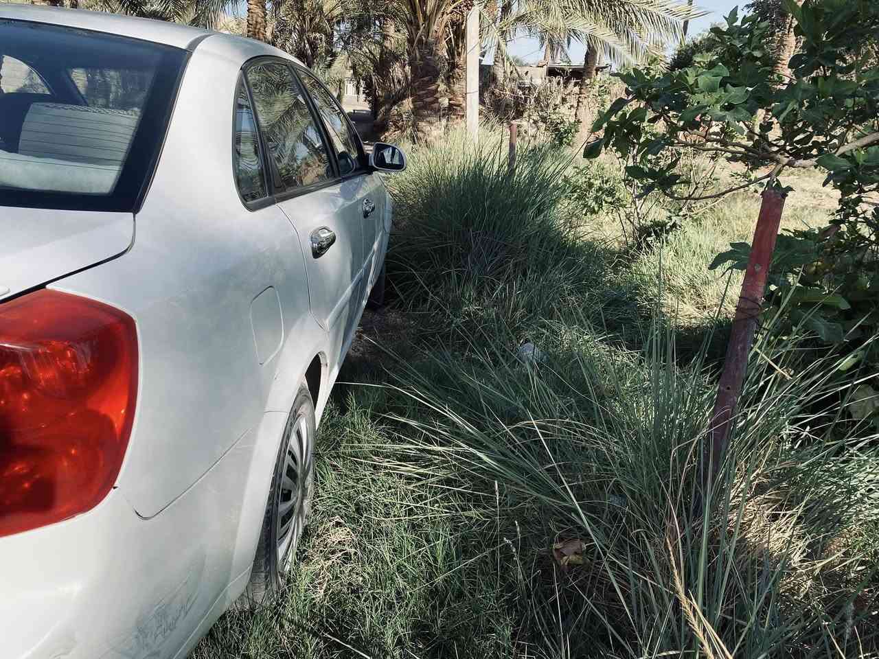 سياره للبيع أوبتره مديل 11كير ومحرك فول كلشي شغال بيها  سنويه صاقطه مكان بابل قرب العلويه شريفه بنت الحسن ***********)(السعر 80وبيها مجال)
