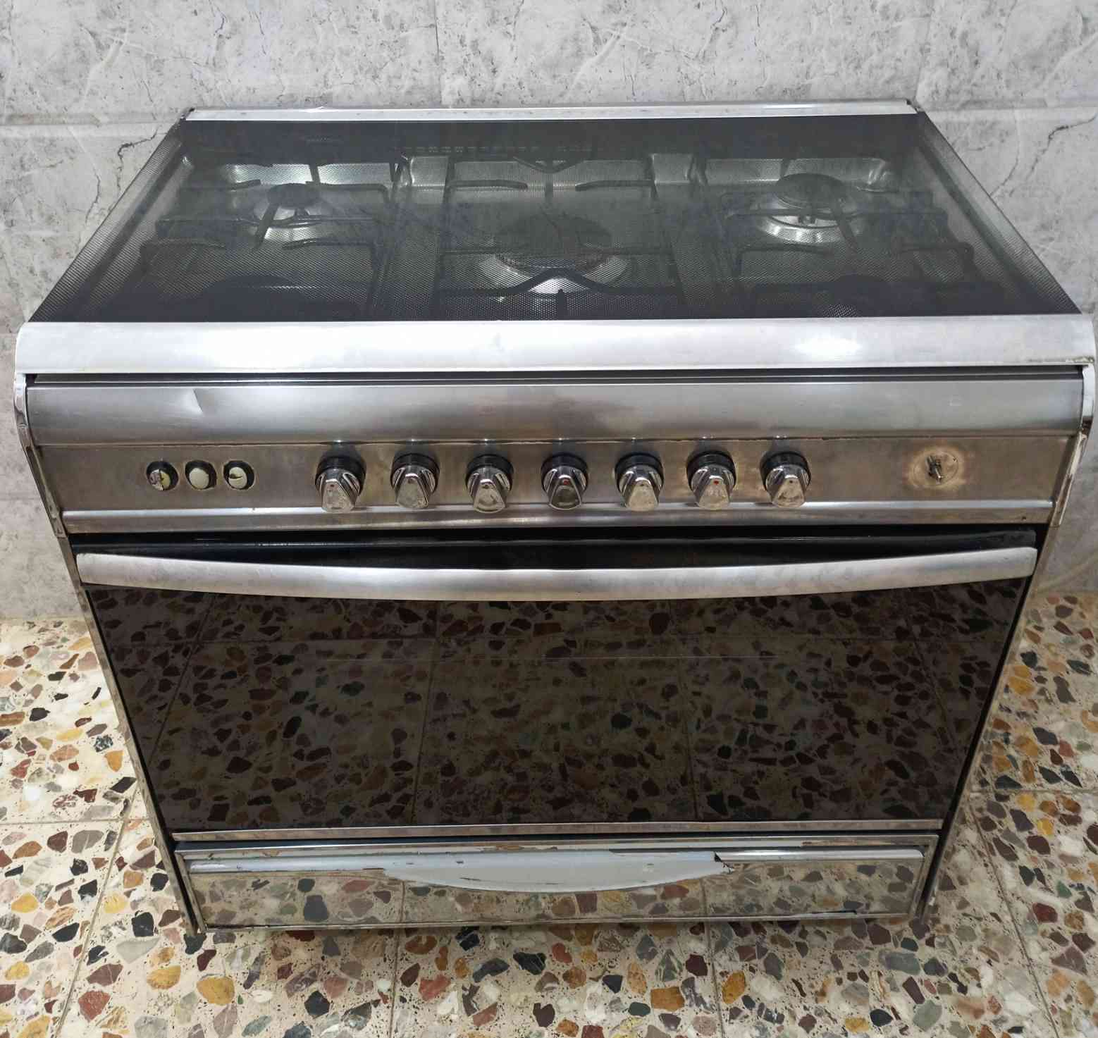 للبيع طباخ يونفرسل مصري نضيف وكله شغال عه الفحص س 190 بي مجال بسيط عنوان نجف حي العسكري شارع السبيس


**إذا كنت صاحب هذا الإعلان وتريد حذفه لأي سبب، رجاءا أرسل رسالة إلى الدعم الفني**