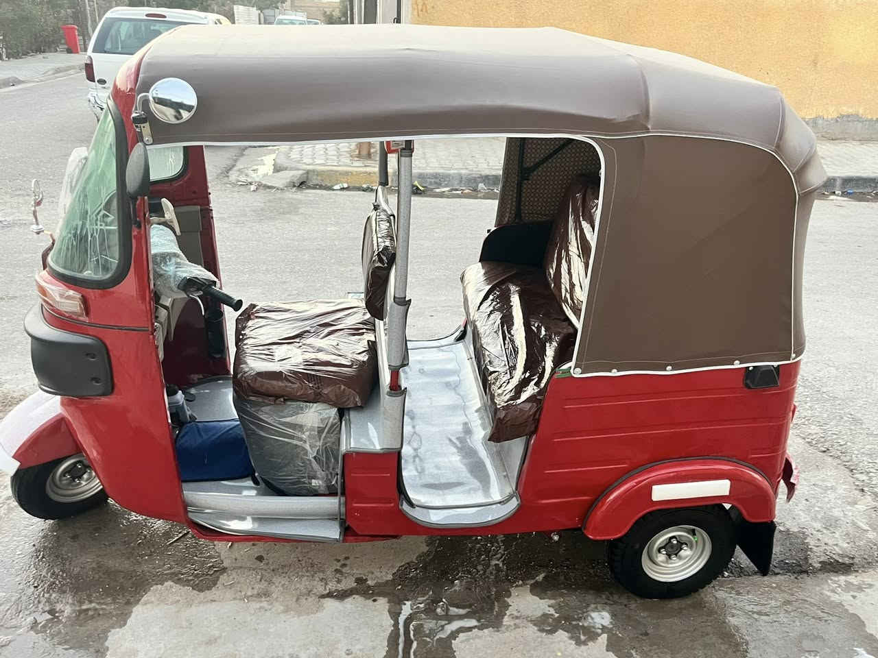 سلام عليكم
تكتك 2018 مسجله 2017 شهر 11
مكينه 20 لاتنقيص ولاتبخير تكتك بدون ضربه 
وبدون بارد فقط صبغ عام ودوس معمره 
للاستفسار ***********مامتواحد علنت
