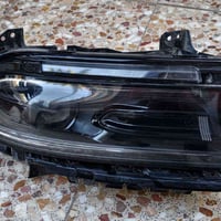 لايت امامي • جهة الراكب • تشارجر SXT ٢٠٢٣