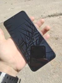 اي 03 • ذاكرة ٦٤ • شاشة مبدلة