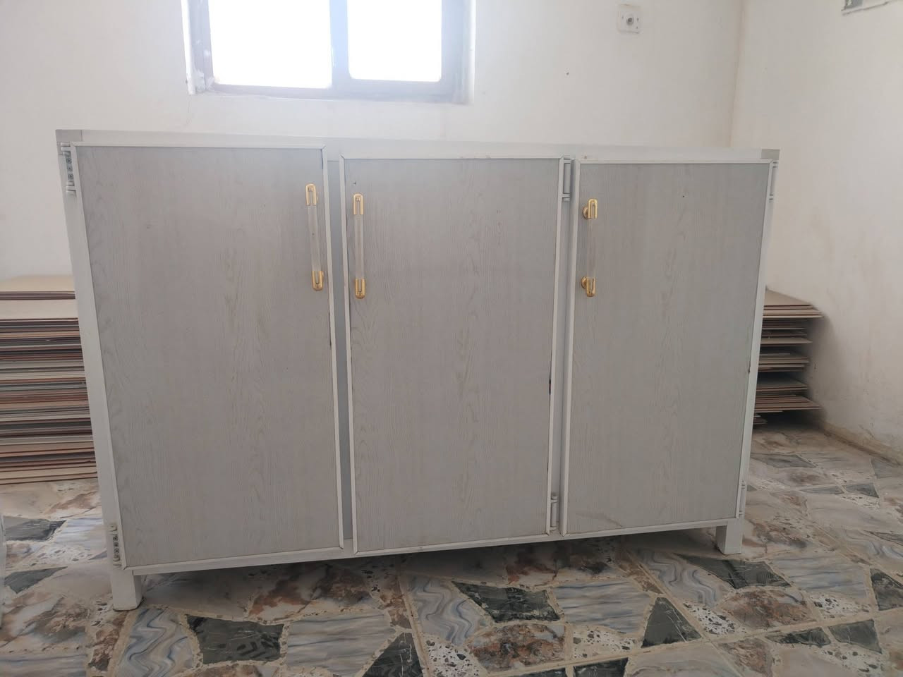 سنك ملحق مرمر للبيع اليريد ٢٥٠ بي مجال شراي نضيف


**إذا كنت صاحب هذا الإعلان وتريد حذفه لأي سبب، رجاءا أرسل رسالة إلى الدعم الفني**