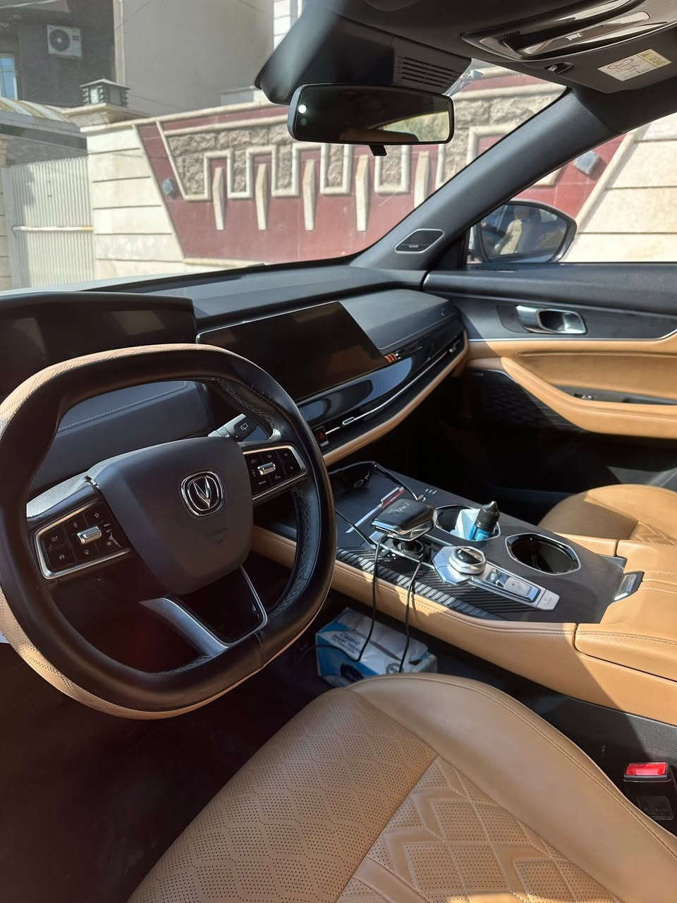 شانجان يونيكي موديل 2024 رقم بغداد بأسمي ماشية 35 ألف لون سمنتي مكفولة ومواصفات اليونيكي معروفة بعدها بضمان الشركة 
السعر 36 مليون مكانها ديوانية 

***********
***********
