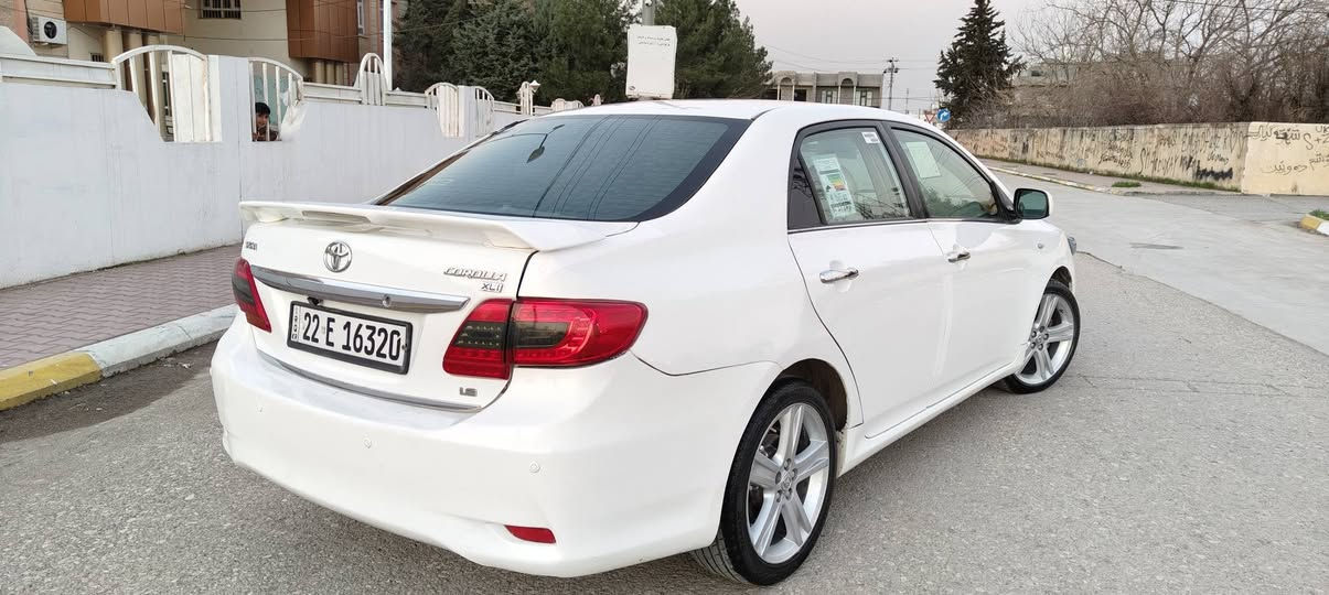 تویتاکرۆلا مۆدیل 2008پیشوودوای کراوەتە2013 گێڕ ئۆتۆماتیک مەکینە گەورە چوارجام کارەبایی ناوزەرد ناوفوڕمیکاوشاشەزینۆن حاسە abs شاشە ئایپاد کامیرە بۆیاخ ئەستوور ڕەقەم هەولێر سەنەوی بەسەرجووە ڕەقەمی تازەیە بەناوخۆمانەوەیە یەک پارجەو دووپەڵەی بجوکی بۆیاخە پیش و دوای جوانە سەیارەکە هەیکلی زۆرجوانەو تندوتۆڵە گێڕومەکینەی بەشەرت سەرفوبوخاری نیە سعری 102گەڵاومجال شوێن شارەزوور هەڵەبجەی تازە
***********
*********** حلبجة, السليمانية
