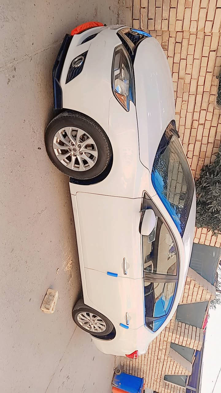 السلام عليكم  نيسان سنترا مديل 19حادثها جاملغ وبنيد السعر 110 شراي يتصل *********** رقم واسط
