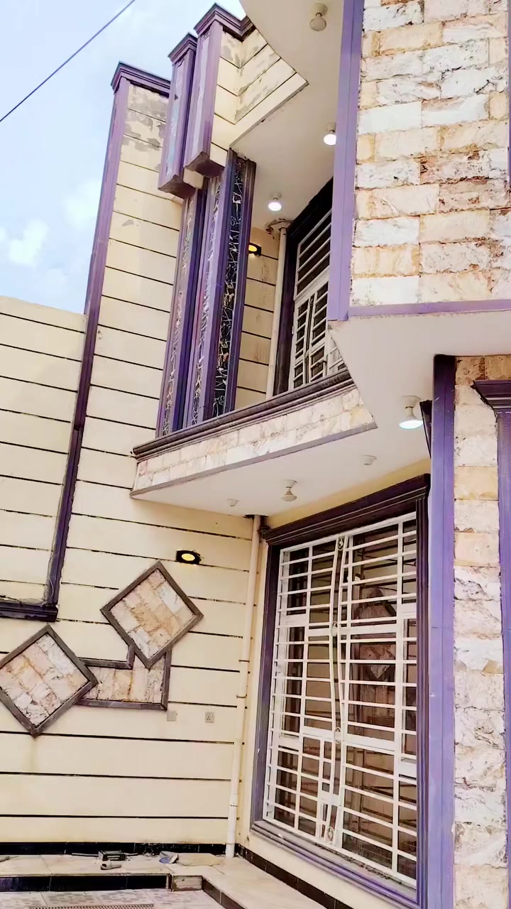 يارزاق يالله
دار سكن طابو زراعي 230م طابقين بناء حديت
يتكون الدار من 4غرف نوم مع 3صحيات داخل وخارج2صاله
مطبخ حار بارد استقبال
مرقم من قبل لبلديه طابو زراعي س٢٥
حي الحكيم شارع شهيد نزار اوكاله

لاتصال على لأرقام التاليه واتساب
***********
***********
مكتب دلاليه ابوكيان
