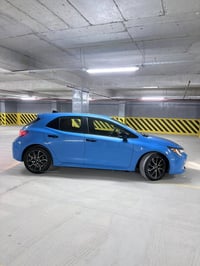 تويوتا كورولا SE فول مواصفات لـوووون مميز سمائي 🩵 موديل 2022 / ماشيه 5...