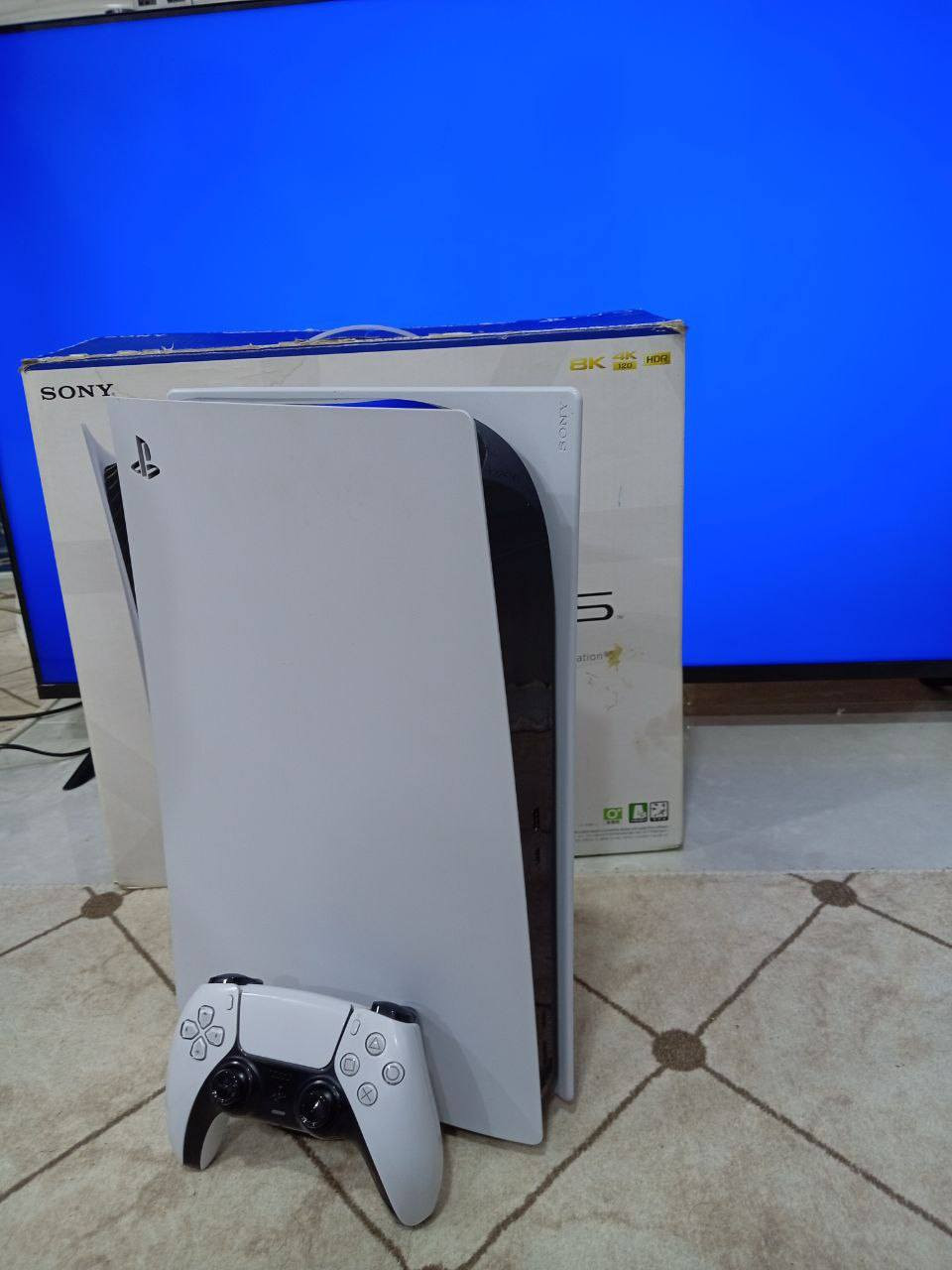 بلي 5 ياباني فات مع جوستك اصليه وقرص بتلفيلد وكامل ملحقاته واسعمال قليل وغير مفتوح والسعر 550 وبي مجال ،  للاستفسار مراسلة الصفحة .


**إذا كنت صاحب هذا الإعلان وتريد حذفه لأي سبب، رجاءا أرسل رسالة إلى الدعم الفني**