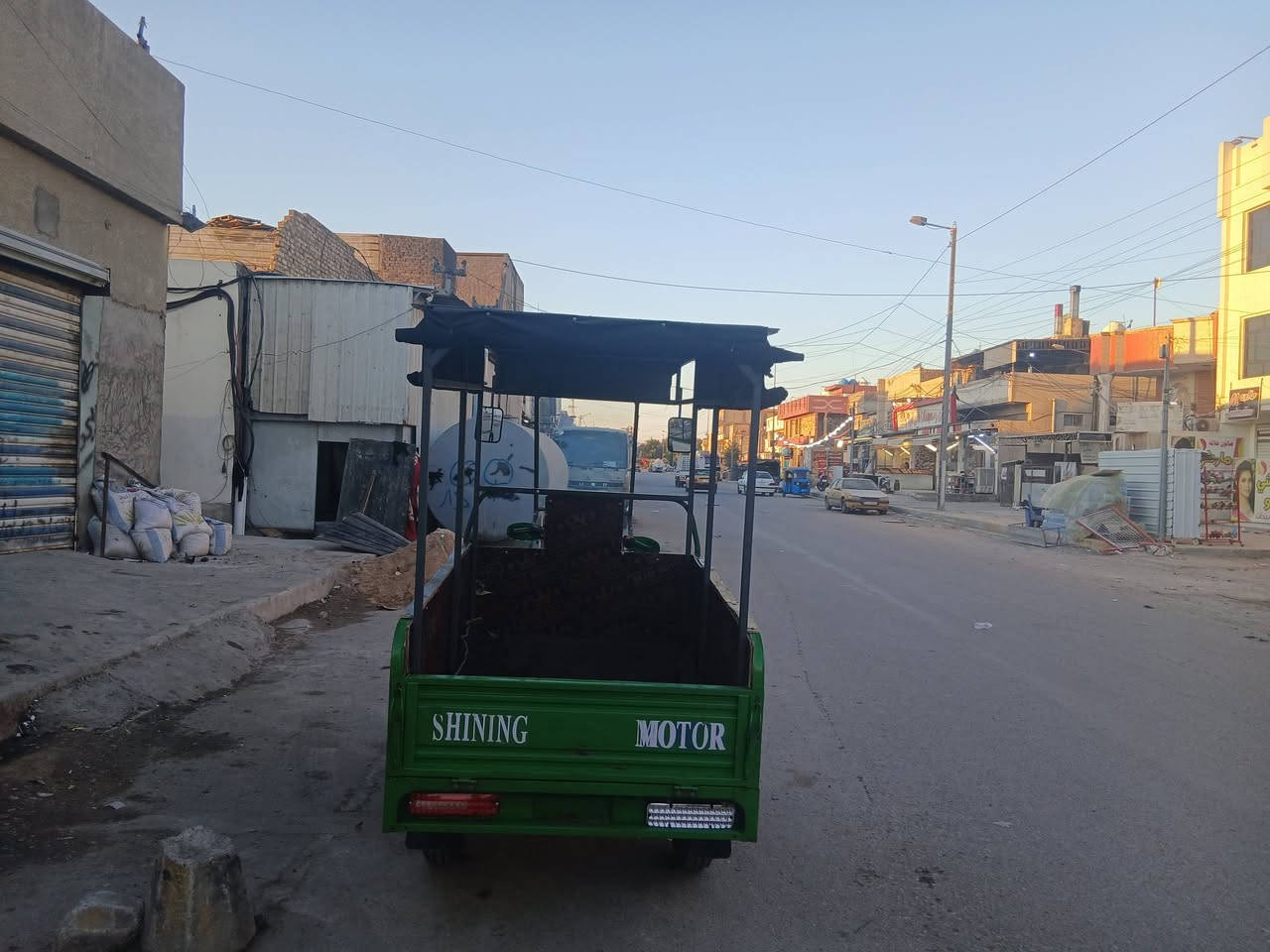 سلام عليكم ستوته صقر مديل 23 مكفوله كفاله عامه كله شغله كهربائيات كله شغله فول لبيع ستوته مدفعله كمرك كامله عنوان بغداد مدينت الصدر قطاع واحد عل شارع الصيانه لبيع الرقم والا ستفسار ***********
