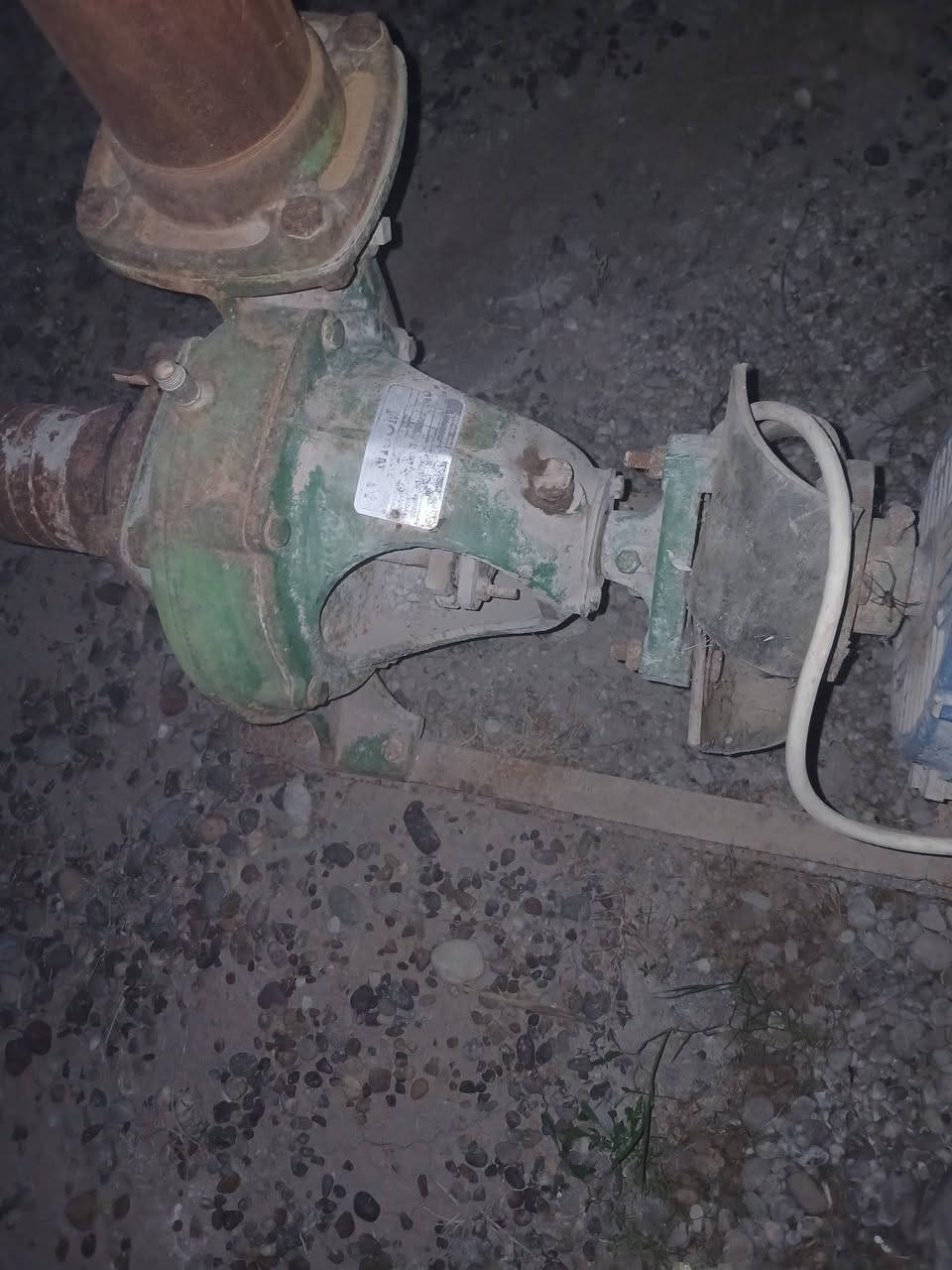 السَلٱمٌ عـَلـْيگمّ-ۈرحـْمّـٌة ٱللـّہ ﯙبُرگـّاتہ.
موطور كهربائ لبيع. اخوو الجديد.
فول. و مكفول. السعر. 325 وبيه. مجال.
مكاني. اليوسفيه. ***********
