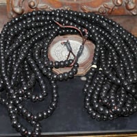 سبحة خشب ورد • ١٠٠٠ حبّة • شغل يدوي