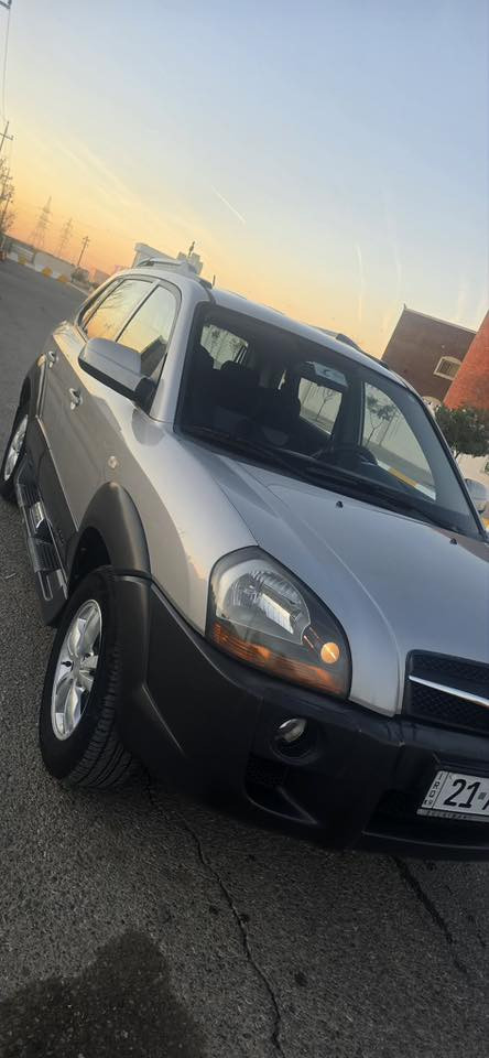 السلام عليكم
تكسون 2009 بدون صبغ بدون بارد 
مكفوله
مكان السياره اربيل
للاستفسار-***********
