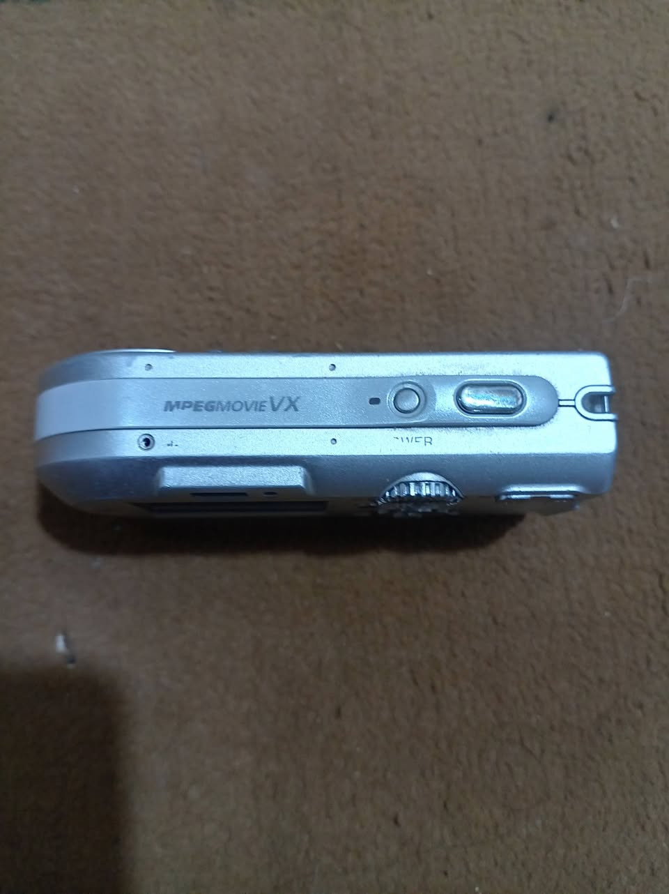 كامرة ماركة سوني مع المحولة الأصلية
شغالة وعلى بلادهه بدون أي خلل أو تصليح نهائياً

السعر 45 ألف
يوجد توصيل


**إذا كنت صاحب هذا الإعلان وتريد حذفه لأي سبب، رجاءا أرسل رسالة إلى الدعم الفني**