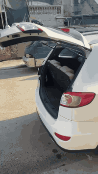 السلام عليكم سنتافيا موديل 2011 فول 1/1 مكينه 6 سلندر رقم بغداد الجديد ماشيه 96 بيها صبغ فقط دعاميات  وفقط بوارد خفيفه السيارة جديدة جدا وعندي سونر مكان حي البنوك الرقم   
السعًر 155 وبيها مجال 
***********
