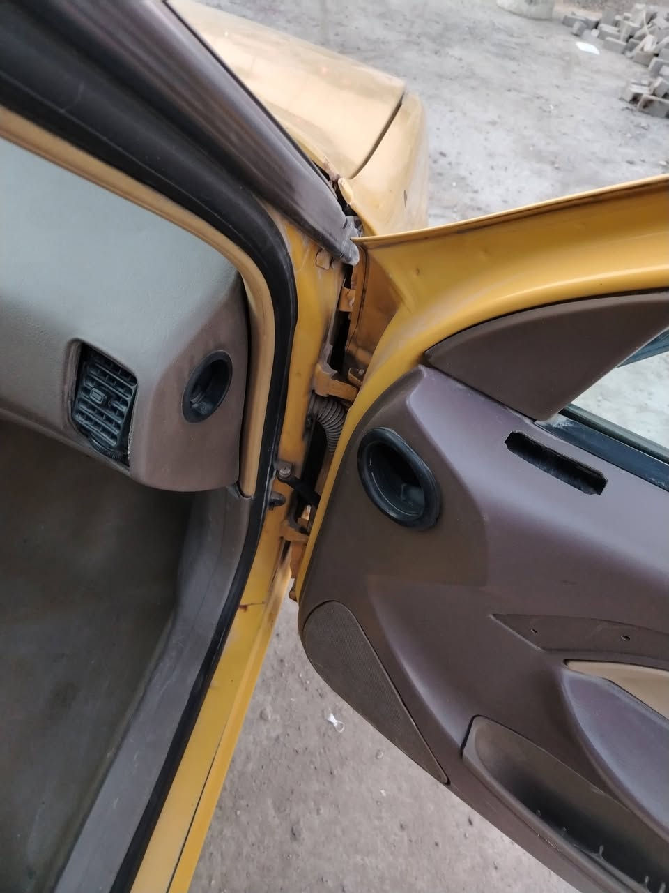 بيجو لميس موديل ١٦ بيه تبديل جاملغ وبنيد بسمي رقم ألماني سنويه ٢٠٢٦
سعره ٣١ وبيه مجال
مكان سياره بغداد حي اور ام الكبر والغزلان ***********
