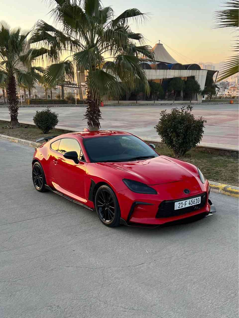 تويوتا gr86
Toyota gr2022
موديل 2022 رقم سليمانيه
مواصفات
كير اوتوماتيك
لدات بلاديه زنون
مكينه 2400
حصان230
كزوز رياضي بلاد
دواخل شامو
شاشه لمس
نقط عمياء
ويل ١٧ اسود لامع
سبويلر جماليه 
لحيات ودوسات اضافيه
مرايات جانبيه شفط
تحديد سرعه
رادارات اماميه حساسات اماميه خلفية
نظام دفع خلفي
ماشيه ٤٦ الف
طخم تايرات وباتري جديد
طخم امامي خلفي نظيف
الحادث 
ثلاث قطع اماميه بدون دواخل نهايا
هزة ورقم وسنويه جديد
سعر١٥٧$وبي مجال بسيط
تحويل وكاله شرط
مكان سياره دهوك
رقم تليفون ***********وبي واتساب
للبيع او مراوس رياضي او حسب قناعة أربيل, العراق
