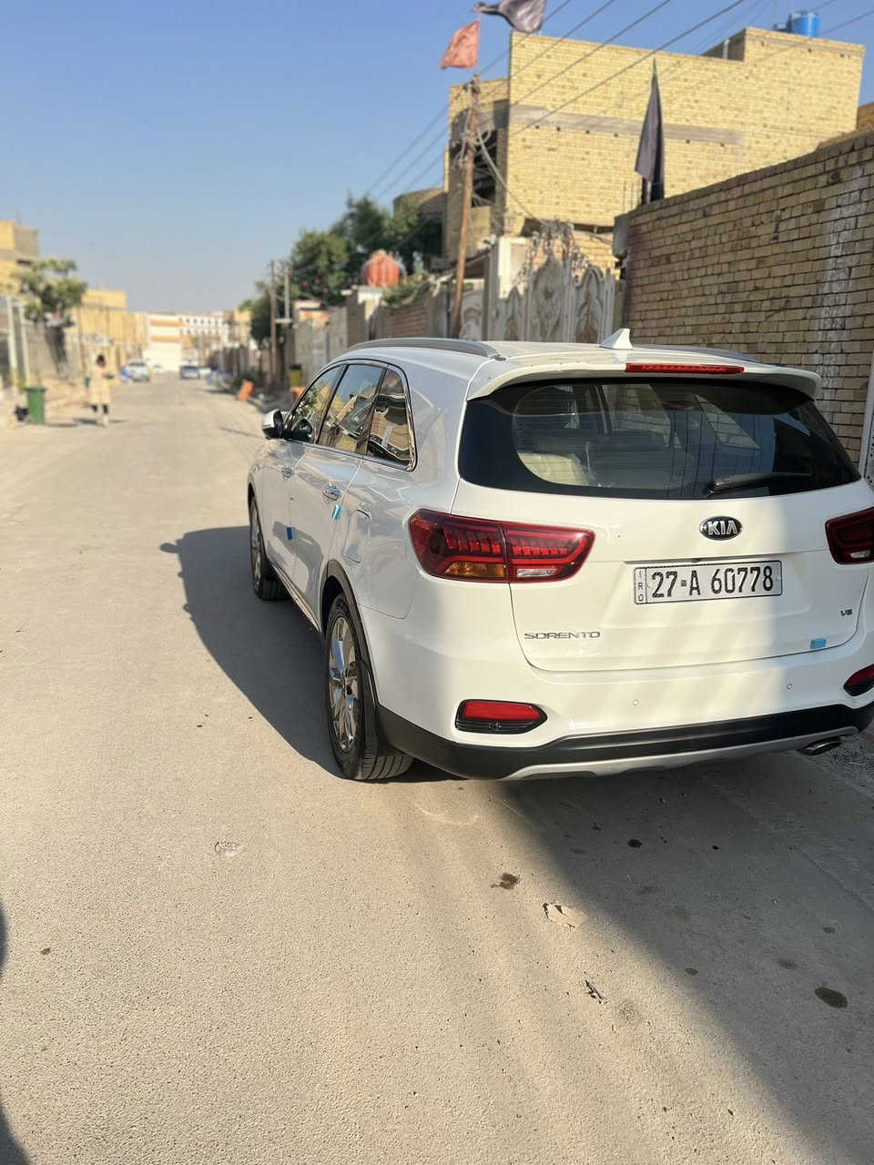 كيا سورنتو 2020 جيتي لاين
كفاله عامه من التبديل والصبغ والبارد
رقم ذي قار بسمي

ماشيه 100 الف
فول مواصفات 

1_حجم محرك 6سلندر كفاله

2_تحكم ستيرن 

3_كروز سرعه (تحكم سرعه بالستيرن) 

4_شاشه بلاديه ل

5_ شاشه ترحيب (((( جي بي اس)))) 

6_يدات نيكل بلادي 

7 منظومه زنون بلادية 

8_لدات امامي خلفي 

9_علامه سورنتو بالدوسه 

10_مري جانبيه شفط كهربائي 

11_كشنات جلد بلادي علامه جيتي 

12_بصمه تشغيل +بصمه ابواب 

13_ أشاره ترحيب باليدات عند الاقتراب 

11_كشنات كهرباء عدد 2 

15_حساسات امامي وخلفي 

16_لايت ثلاث عدسات بلادي 

17_انظمه قيادة عدد 4

18_ 3قطع تبريد  (كشنات تدفئه تبريد) 

19 _سبعه راكب (((((دبل شباك)))))

20_صندوق كهربائي 

21_عدادالكتروني

23_بردات خلفيه بلادي 

24 _جام اتو +حاكيه بلوتوث 

25 _ويل ستيل حجم 20

26_شحن واير الفحص 

28_ فابلون شركه بعده 

29 _محرك كير كفاله عامه شرط من كلشي 

30 _سياره جديده بمعنى الكلمه واحله من الصور 

31_ اعتذر عن مراوس فقط بيع 

32_صدر شركه مامبدل شي

33_ سياره سبير مانازل شركه 

سياره جديده ربع ماتصرف

تحياتي لكم جميعاً 

رقم صاحب السيار***********
ملاحظة دك جرس بمعدل 120
مكان سيارة شطرة
