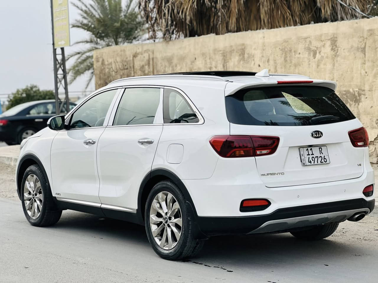 السلام عليكم. للبيع سورنتو. موديل 2019
قم بغداد. الدولي. تحويل مباشر 

بيه صبغ. بنيد فقط بدون فتح. اثر شخوط

 

 محرك V6.    تبريد. 3. قطع. بانوراما  كشن كهرباء 

تحكم سترين  بصمه وبصمه ابواب 

فول مواصفات. 1/1

محرك.  كير.  شرط. جاهزه من كلشي

السعر: على رقم الهاتف

المكان : الانبار الفلوجه

رقم الهاتف: ***********
