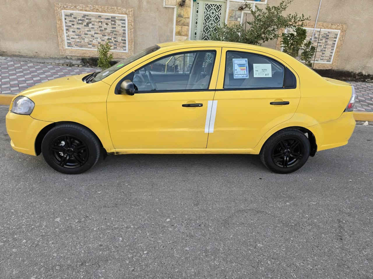 سلام عليكم البيع افيو ٢٠١٣خليجي مكفوله كفاله سياره كرتون كير اتوماتيك مكينه 1600خليجي كفالة من كلشي مكان سياره سماوه رميثه سعر 58 وبيه مجال للاستفسار ‏‪***********‬‏
