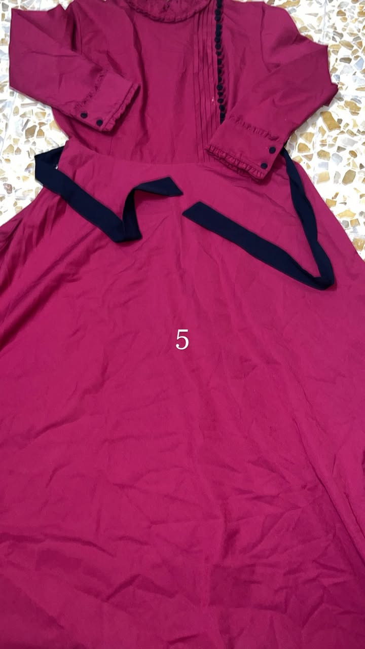 عيوني بنات عندي هاي الملابس الله شاهد نضيفات ملبوسات قليل محتاجه لفلوس اسعارهم جوه ل10


**إذا كنت صاحب هذا الإعلان وتريد حذفه لأي سبب، رجاءا أرسل رسالة إلى الدعم الفني**