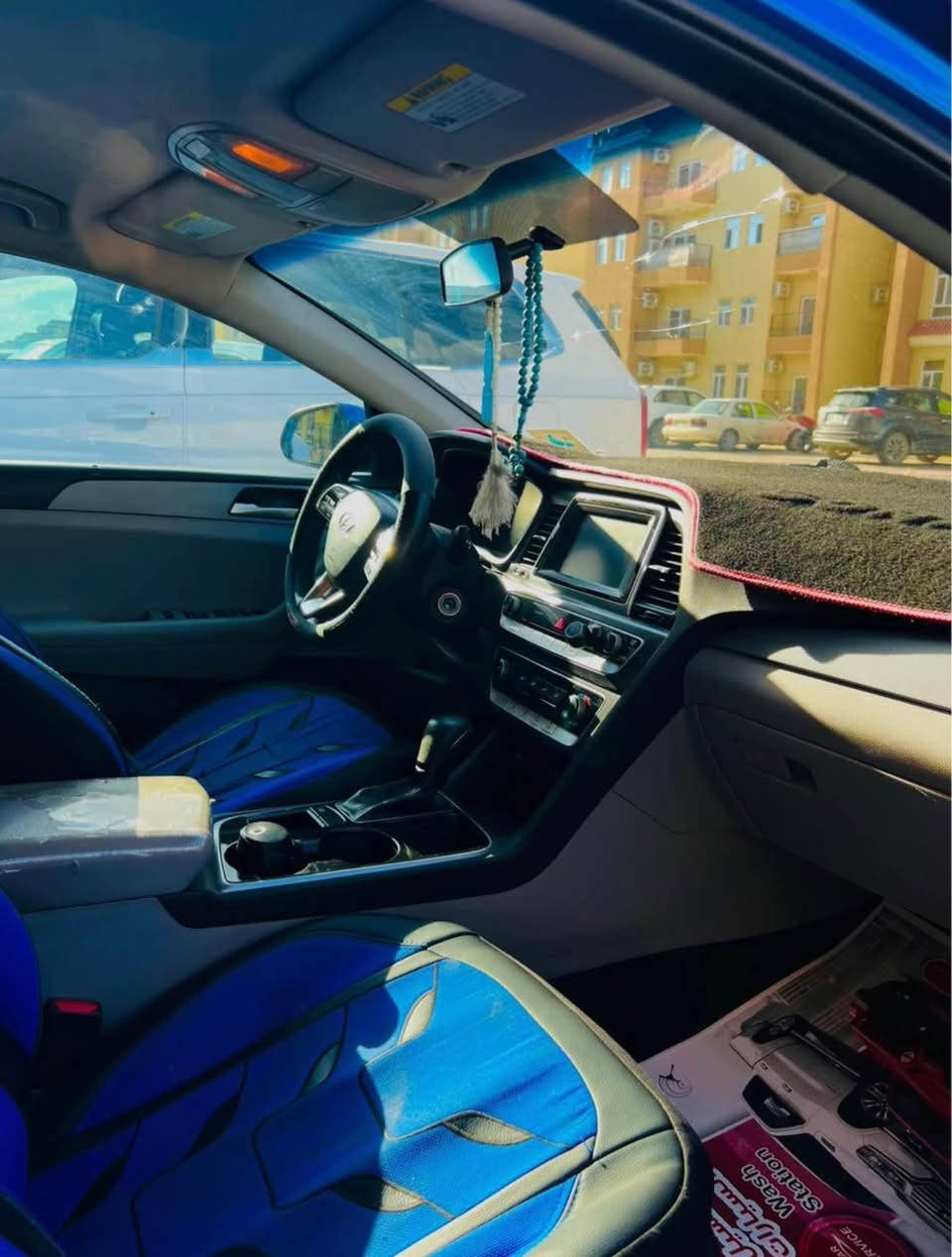 السلام عليكم 
سوناتا موديل 2018 نص فول 
اللون بحري مميز 
تخم تايرات جدد 
بطارية جديدة 
دهن يتبدل كل 2000 كيلو متر 
 العقل مبرمج على البانزين يعني انسى الدوانز .....
وارد امريكي
حادثها خفيف كلش بالجاملغ الخلفي من جهة قبغ البانزين بدون ايرباك محرك گير تبريد شرط برغي ممفتوح بيها سياره تصعد بيها تحسها موديل24 مو 18 
ماشيه :110 الف 
السعر : 145 وبيها مجال بسيط 
مكان السياره : الغزالية 

📞للتواصل عله هذه الرقم:- 
*********** بغداد, العراق
