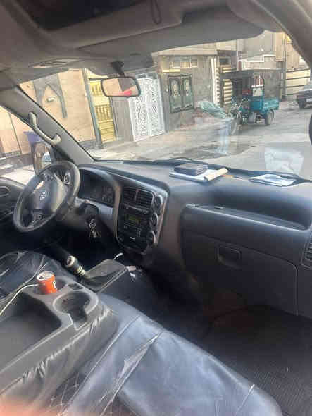 سلام عليكم كيا براد للبيع 
موديل ٢٠١٢
رقم بغداد 
مكان السياره بغداد الحبيبيه 
السعر ١٣٠ وبيهه مجال 
الرقم ***********
