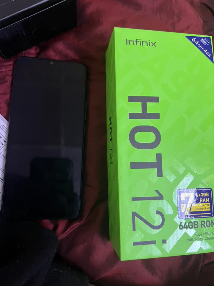 للبيع مبايل هوت 12iمبايل جديد مع ملحقاته طك كارتون السعر (140)الف بيه مجال للشراء تجي تفحص وشوف بعينك
العنوان :-بغداد _شقق الطالبية_قرب مدرسه الخمائل
***********
