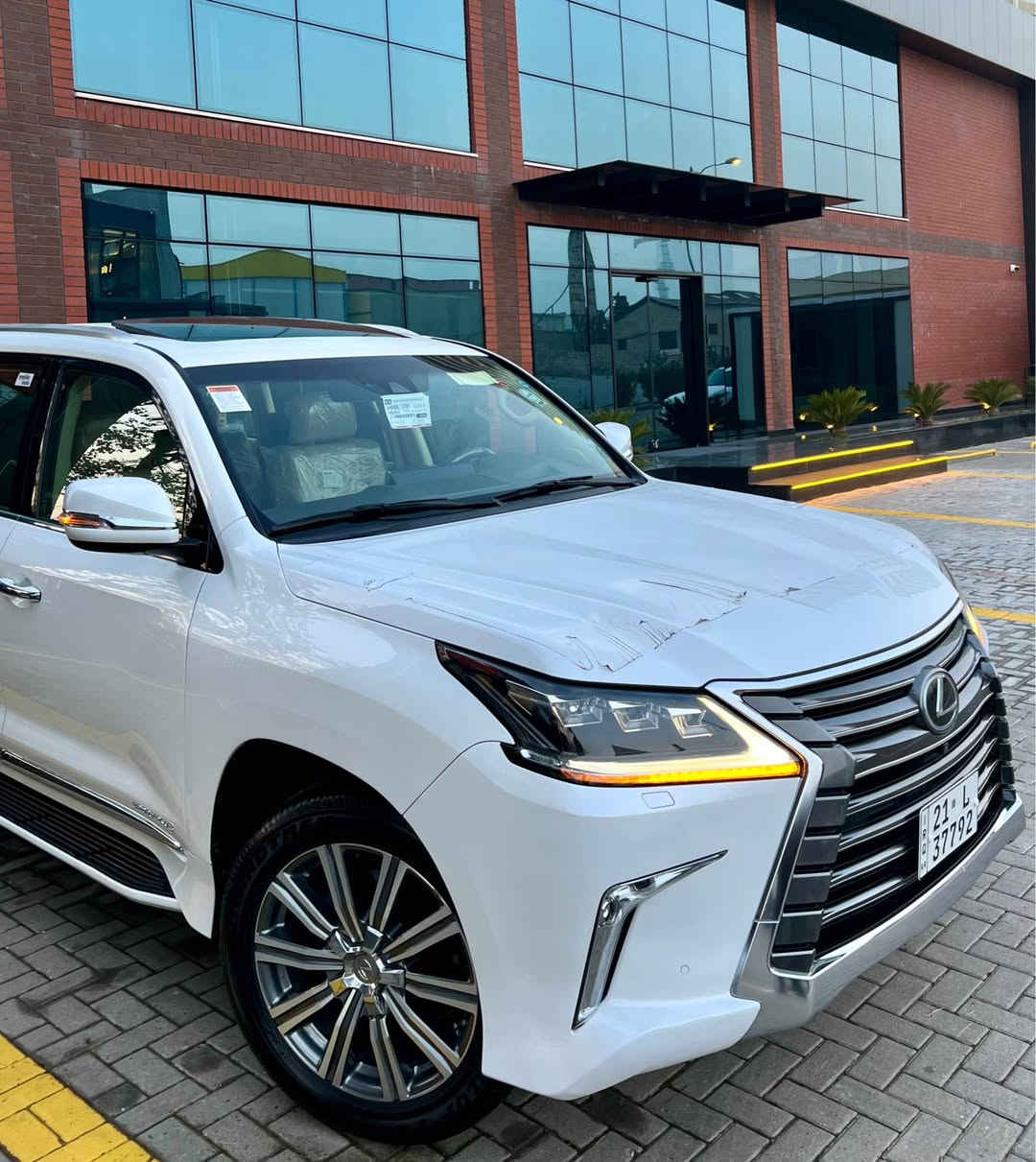 2017 Lexus 570 lx · Suv · Driven 10,000 kilometres

اللَّهُمَّ صَلِّ عَلَى مُحَمَّدٍ وَعَلَى آلِ مُحَمّد
سیارە بل کارتون📦 اخت زیرو ماشااللە 🧿
ماکو هیج نظافتها بل سوق
ليگزيز  2017   (بريم)   LX_570

1-السيارة للبيع فقط بدونن مراوس
‏‎2-مكان السيارة ( سليمانية)
3_سعر (645$)
4_رقم _ *********** 

🔷مكفول كفاله عامه  من الدعاميه إلي الدعاميه
بدون بارد بدون صبغ بدون , بدون رصعات ,بدون حتي شخط🔷
  ،باقيه سياره كلها بشرط

🔷داخل بيجي  + بصمتين  + سماعه بيا موجوده +عرضيات موجوده +كامل غراض مال شريكه موجوده

فول فول مواصفات🔷
بصمه ، الانزيلاق ، شغال ، كشن جلد و هيتر
راس ديفيدي ، كاميرات ,ثلاجه , زينون ، جلد جاف تدفئيه شفط ، التبريد خزينه ،نظام ايكو ،سبورت ، حساسيه الديك الموخره ،مرايات ، الفتحه ، باب خلفي جك ، رادار امامي .....)

🔷محرك كير  بشرط مامفتوح
سياره حيل نظيفه كلشي علي بلاد لوك
سنويه زنكة كلشي جديد مدفوع ل 2028
بسميً السنويه بشرط تحويل و خرامه
سياره مابيها دينار مصرف كامل من كل نواحي

🔷نظافه ١٠٠٪؜ كامل سيرفس بدون نقص و بدون مصرف سياره اي نقص مابيها 4 إيطارات جديدة تحتها

نفسي يوم /تحويل و كاله حاظر
مكان / داخل سليمانيه🌆

🔷سعر _645$ السليمانية, العراق
