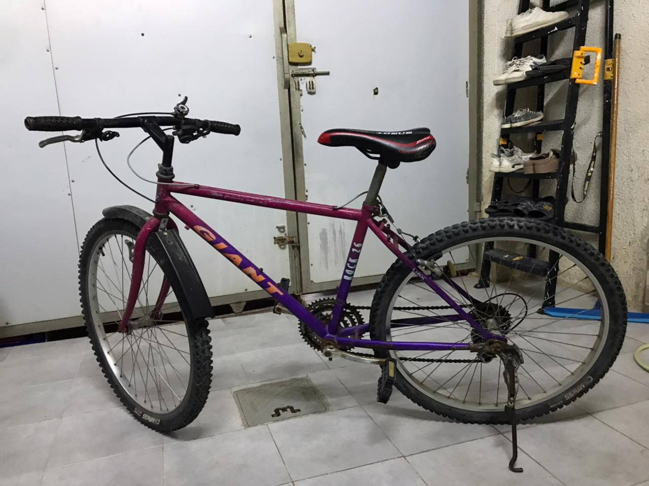 السلام عليكم متاح بايسكلات ثنين للبيع السعر خاص


**إذا كنت صاحب هذا الإعلان وتريد حذفه لأي سبب، رجاءا أرسل رسالة إلى الدعم الفني**