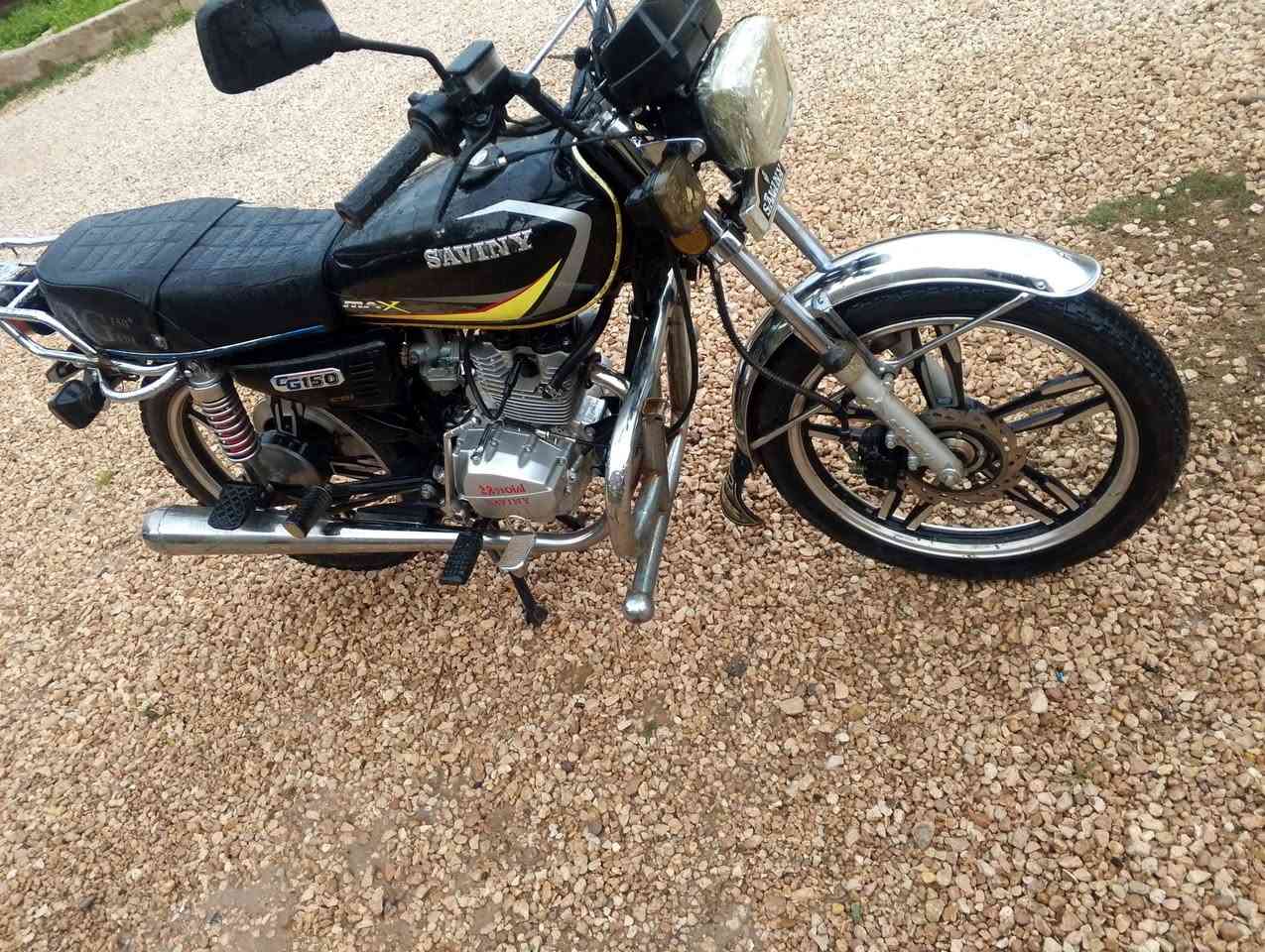 اسلام عليكم دراجه للبيع موديل ٢٣ ادمن وافق 
تواصل ***********
