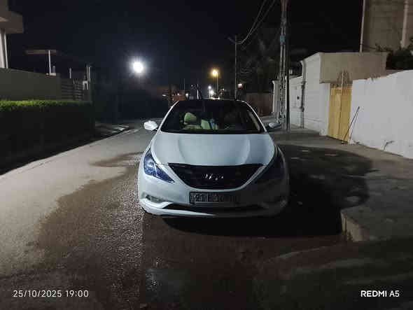 السلام عليكم سوناتا 2010 خليجي لون ابيض صدفي فول مواصفات  مكينه 2400 دوش تبريد جاهز رقم سليمانيه سنويه 2030 ماشيه 257  للاستفسار ***********
