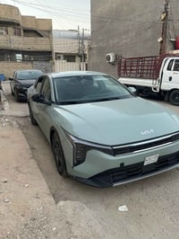 لبيع كي فور 2025  بدون رقم  وارد امريكي مكينه ٢٠٠٠ دوش  صور الحادث مرف...