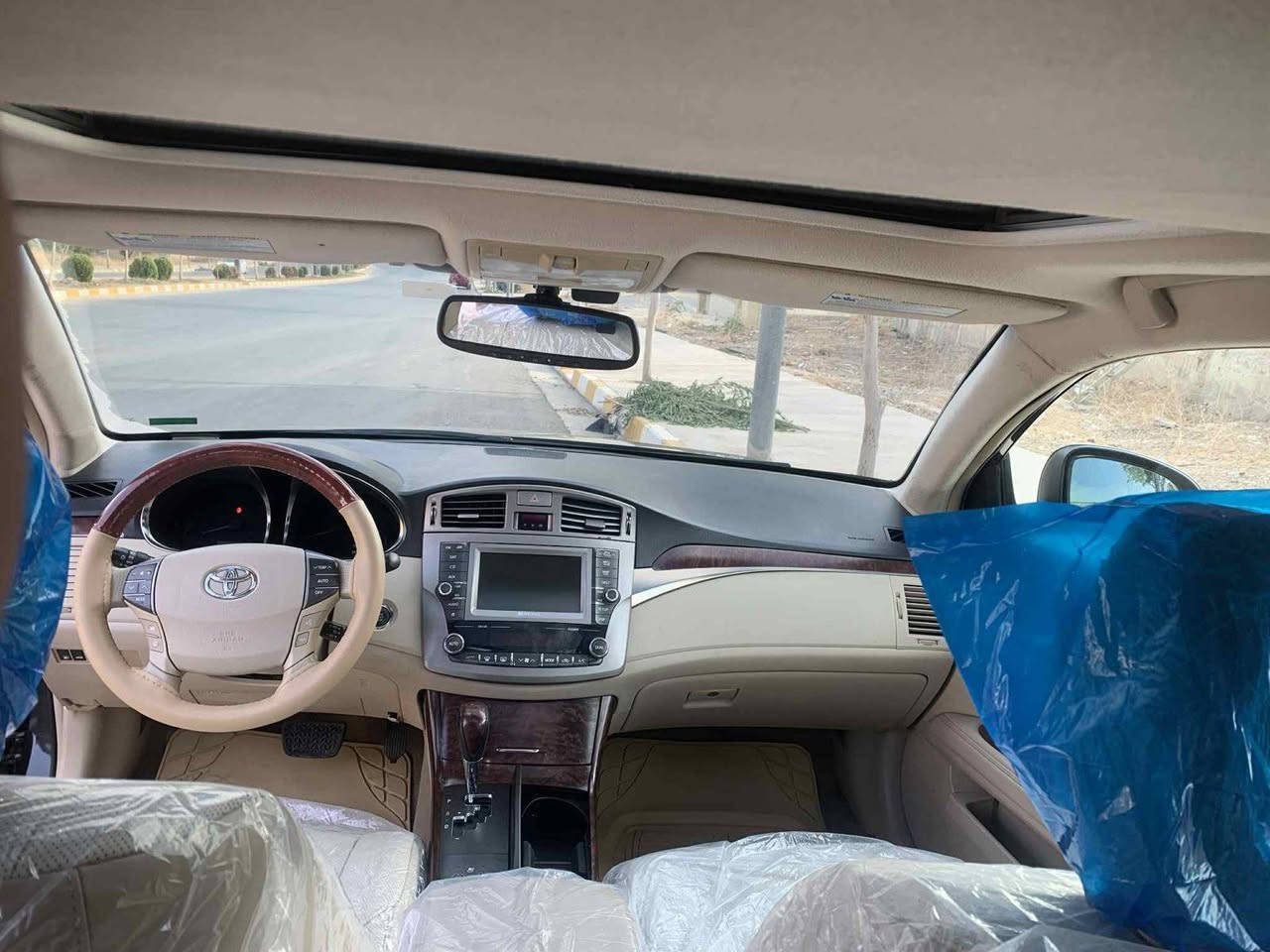 ئەڤەلــــــــۆن 2012 وارد امریکي
ســــــاغ ســـــاغ... قەباغ ڕەش
نمونە لەجوانیا 
114گەڵا و کەمێك مەجال
شوێن..سلێمانی
تلفۆن..***********
واتس اپ..*********** السليمانية, العراق
